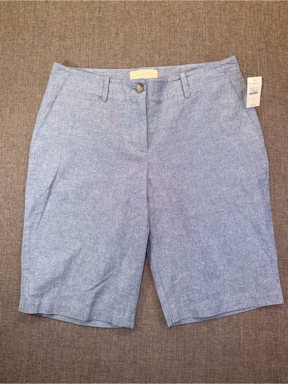 Talbots Women’s Chambray-Light Blue Tailored Bermuda Shorts Size 4 NWT